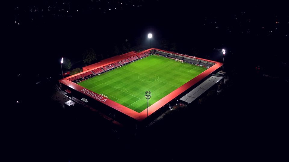 2026赛季NFL常规赛 · 华体会